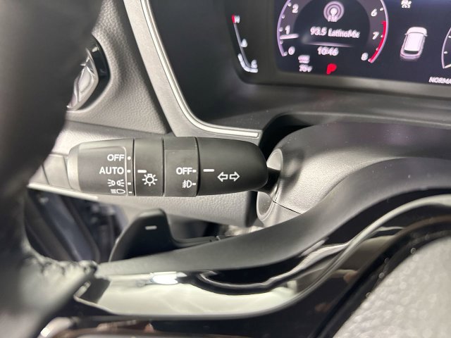 Certified 2026 Honda Pilot Touring image 16