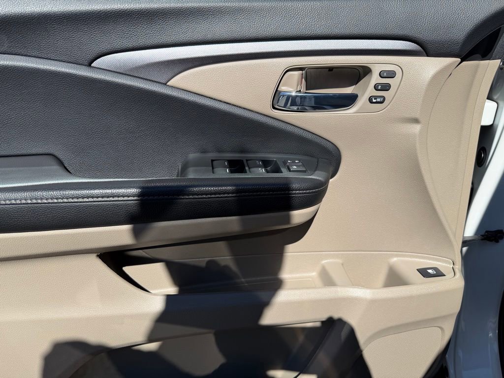 Certified 2023 Honda Ridgeline RTL image 16