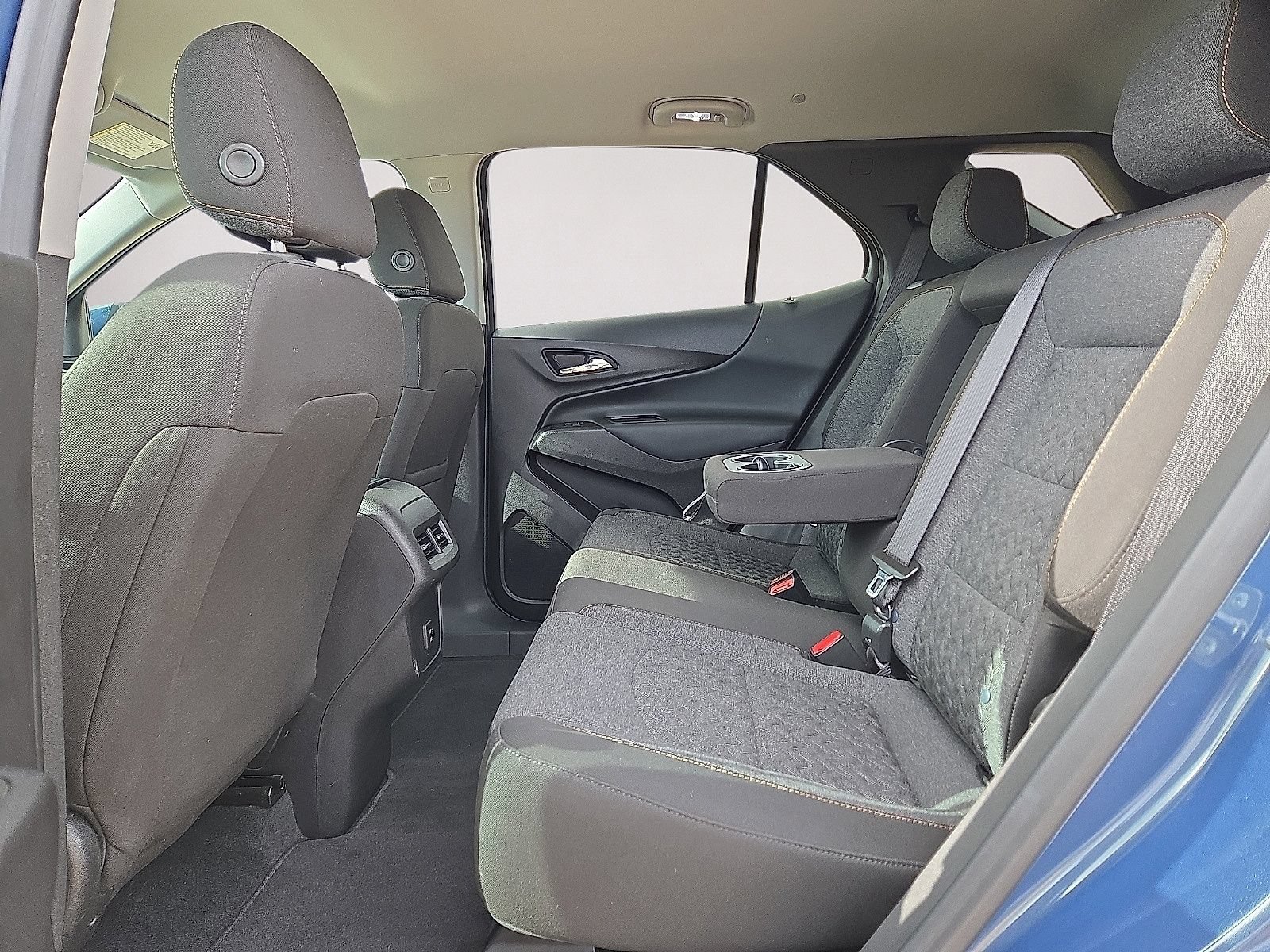 Used 2024 Chevrolet Equinox LT AWD/4WD image 16