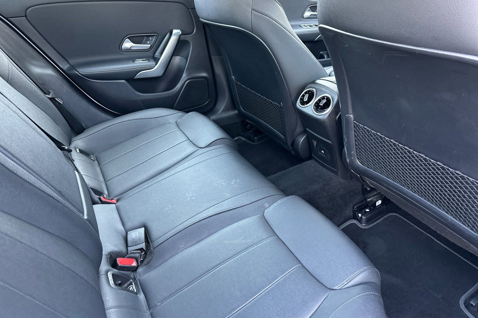 Used 2025 Mercedes-Benz CLA 250 image 17