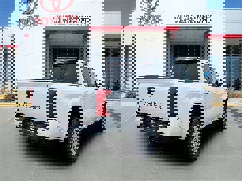 New 2025 Toyota Tacoma SR5 image 5