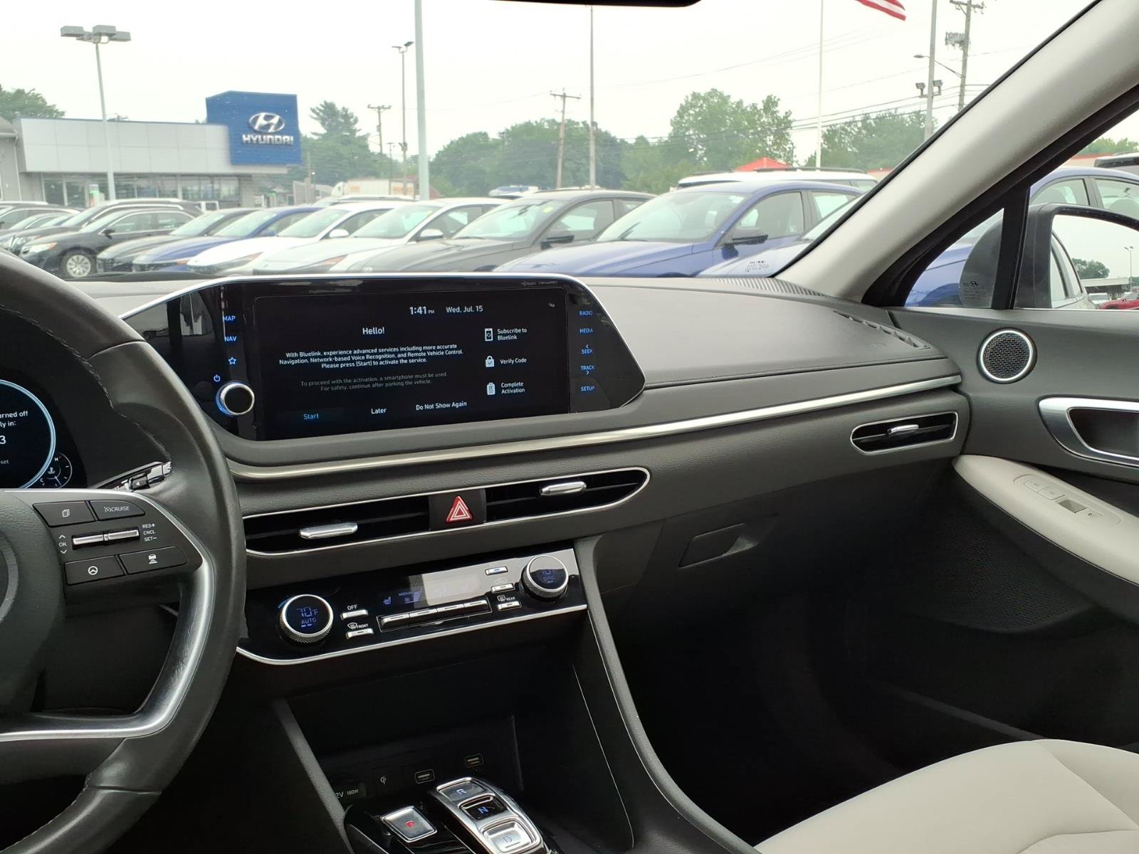 Certified 2023 Hyundai Sonata SEL w/ Convenience Package FWD image 20