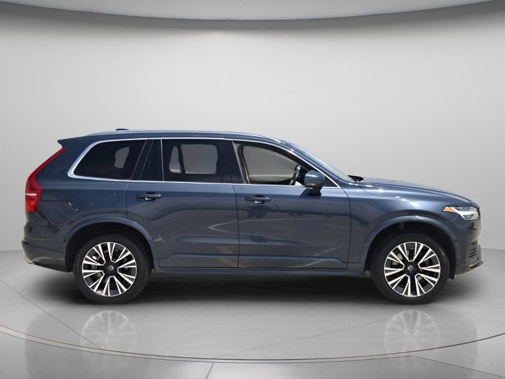 Used 2020 Volvo XC90 T6 Momentum AWD/4WD image 3