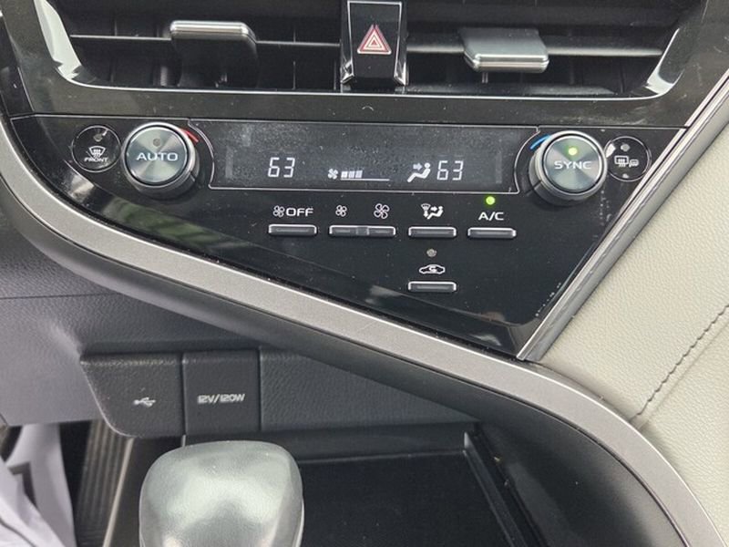 Used 2023 Toyota Camry SE AWD/4WD image 19