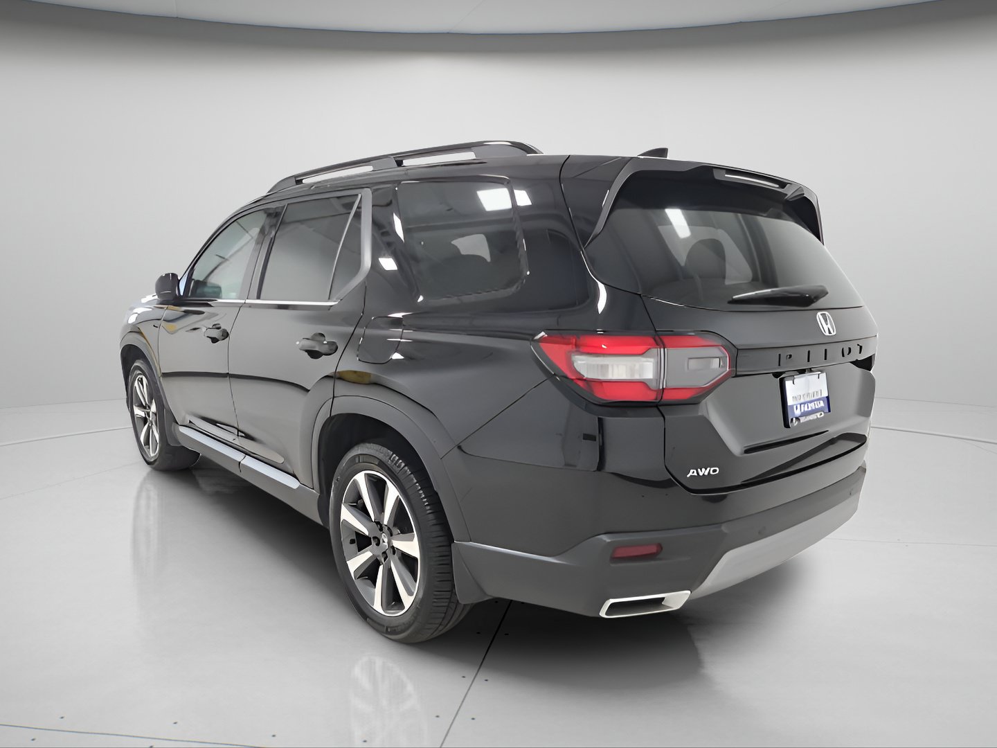Used 2023 Honda Pilot Elite image 5