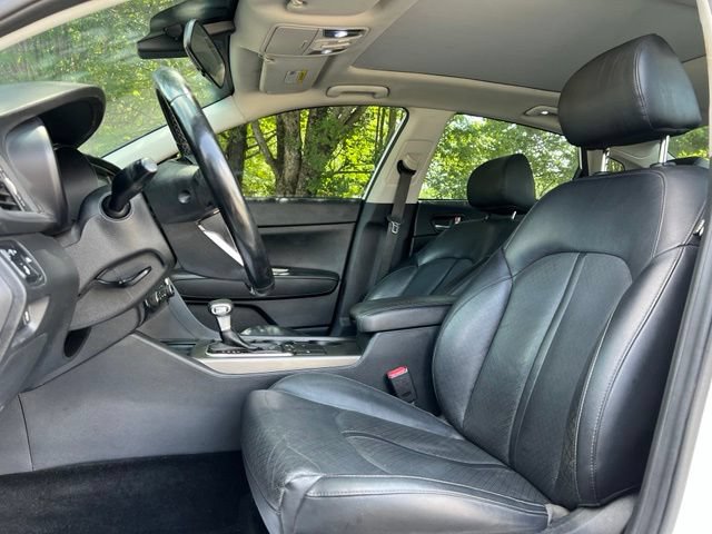 Used 2020 Kia Optima SE FWD image 12