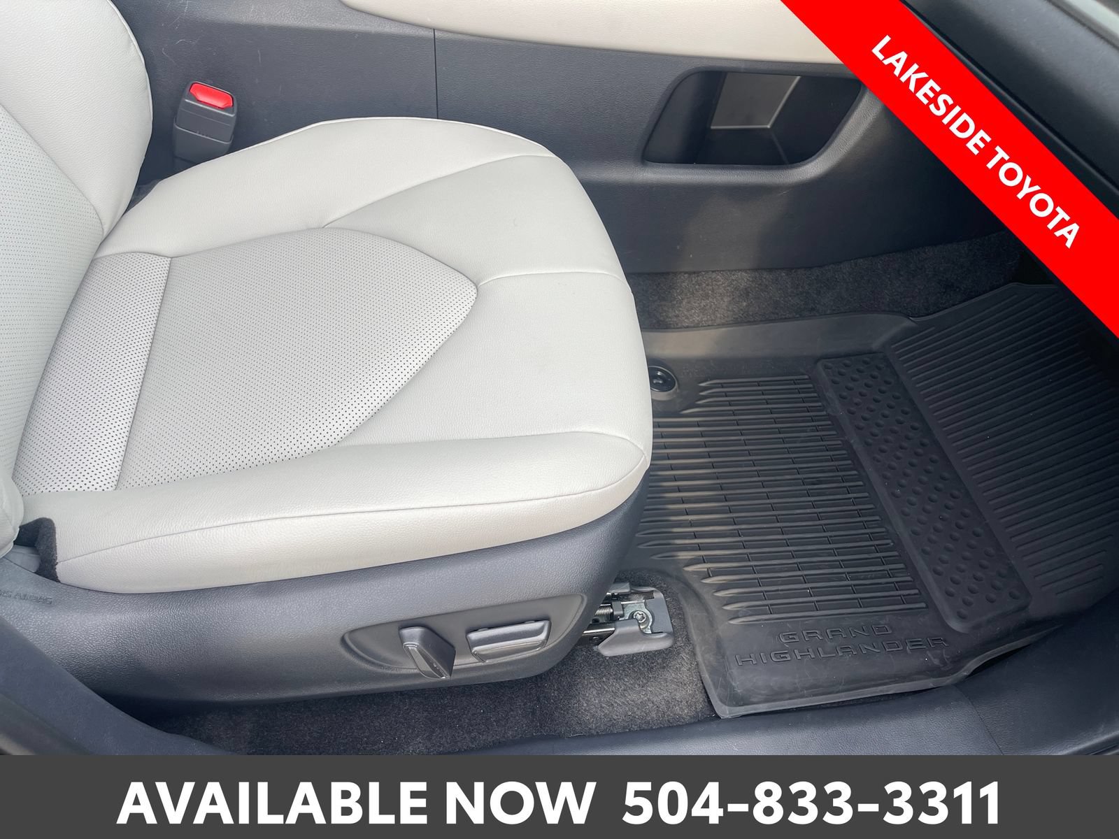 Certified 2024 Toyota Grand Highlander FWD image 18