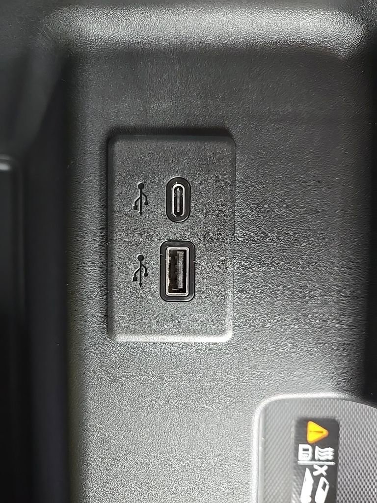 Used 2024 GMC Sierra 2500 Denali w/ Denali Reserve Package image 41