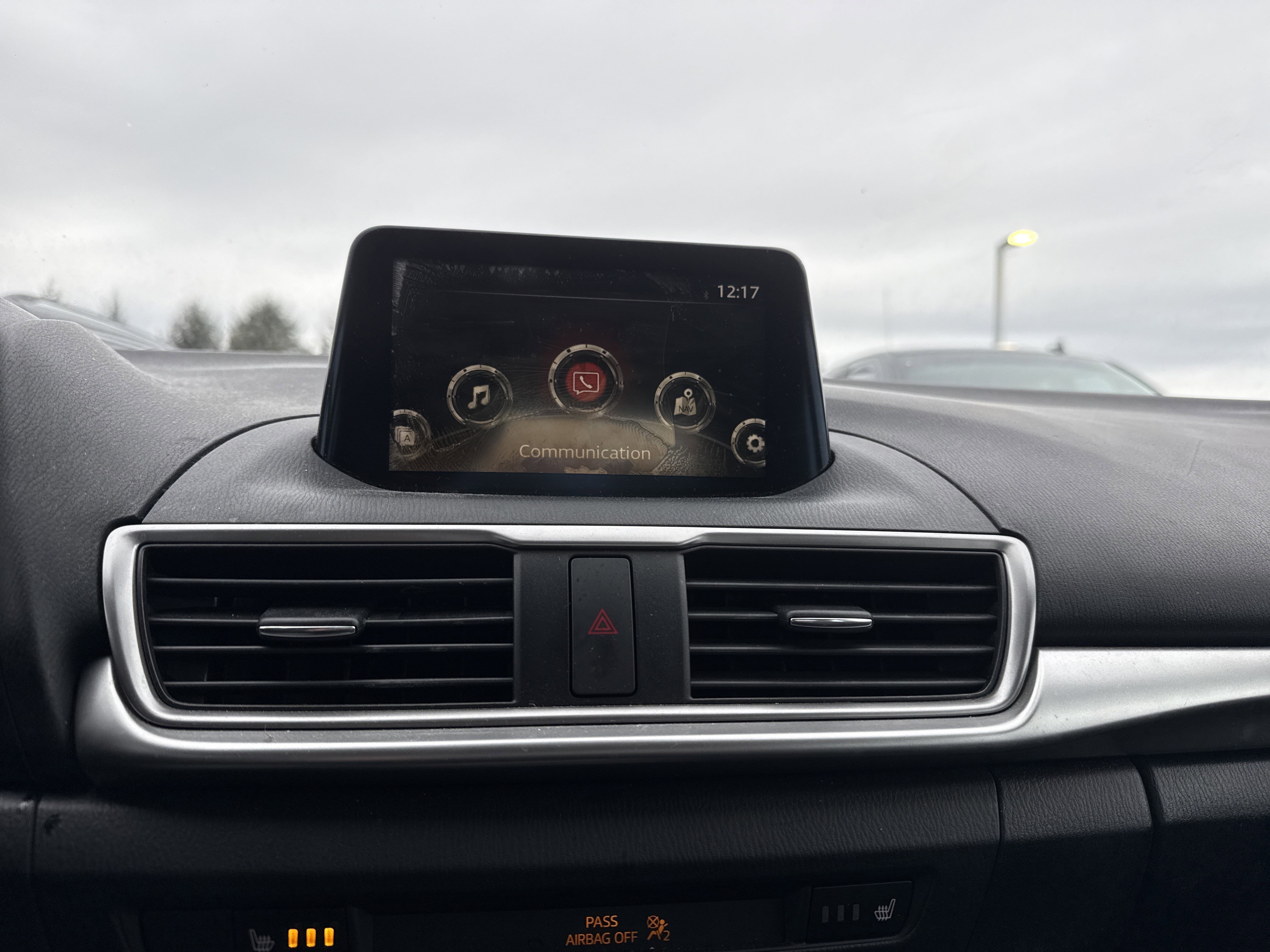 Used 2017 MAZDA MAZDA3 Touring image 20