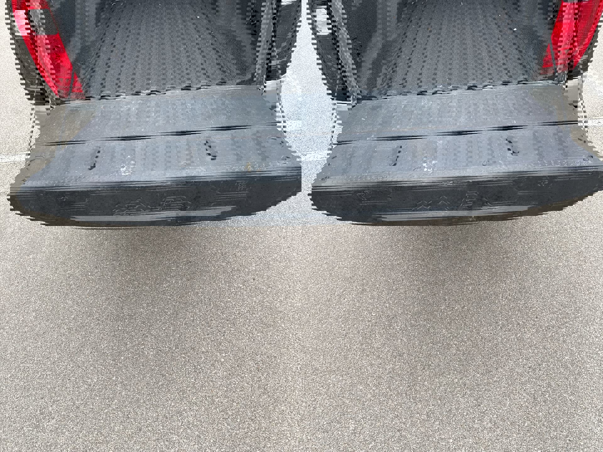 Used 2024 GMC Canyon Elevation w/ Convenience Package image 20