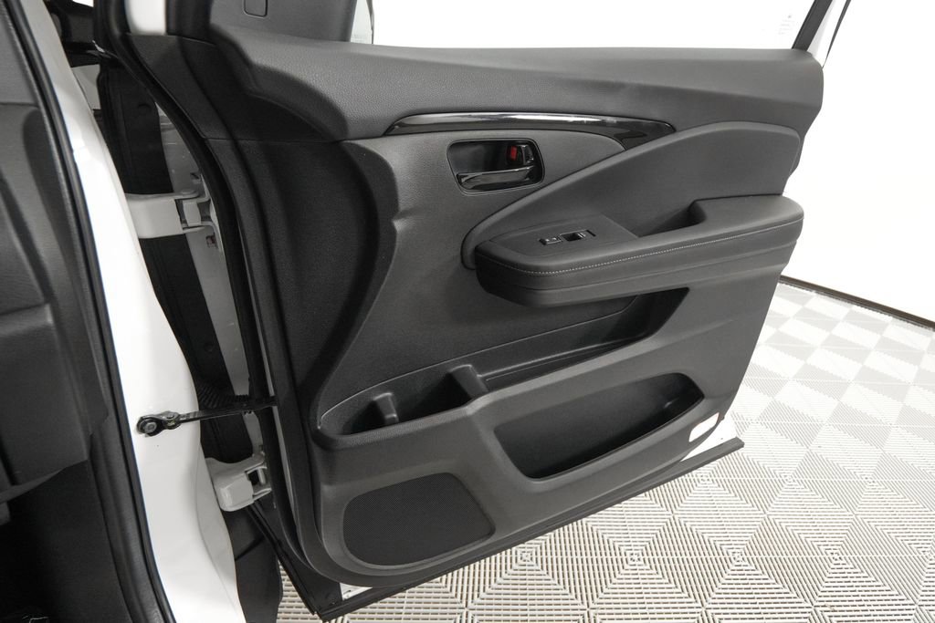 Used 2022 Honda Passport Elite image 21