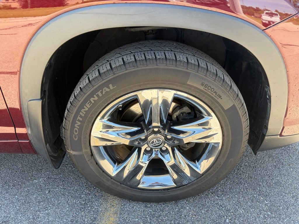 Used 2019 Toyota Highlander Limited Platinum AWD/4WD image 41