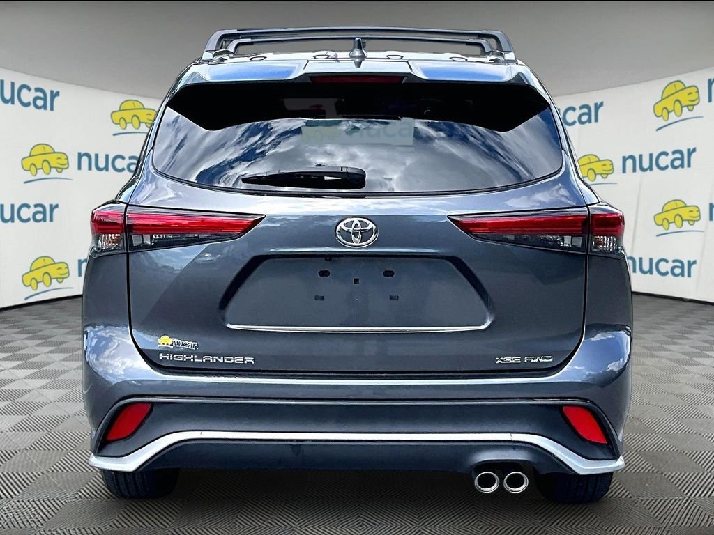 Used 2023 Toyota Highlander XSE AWD/4WD image 5