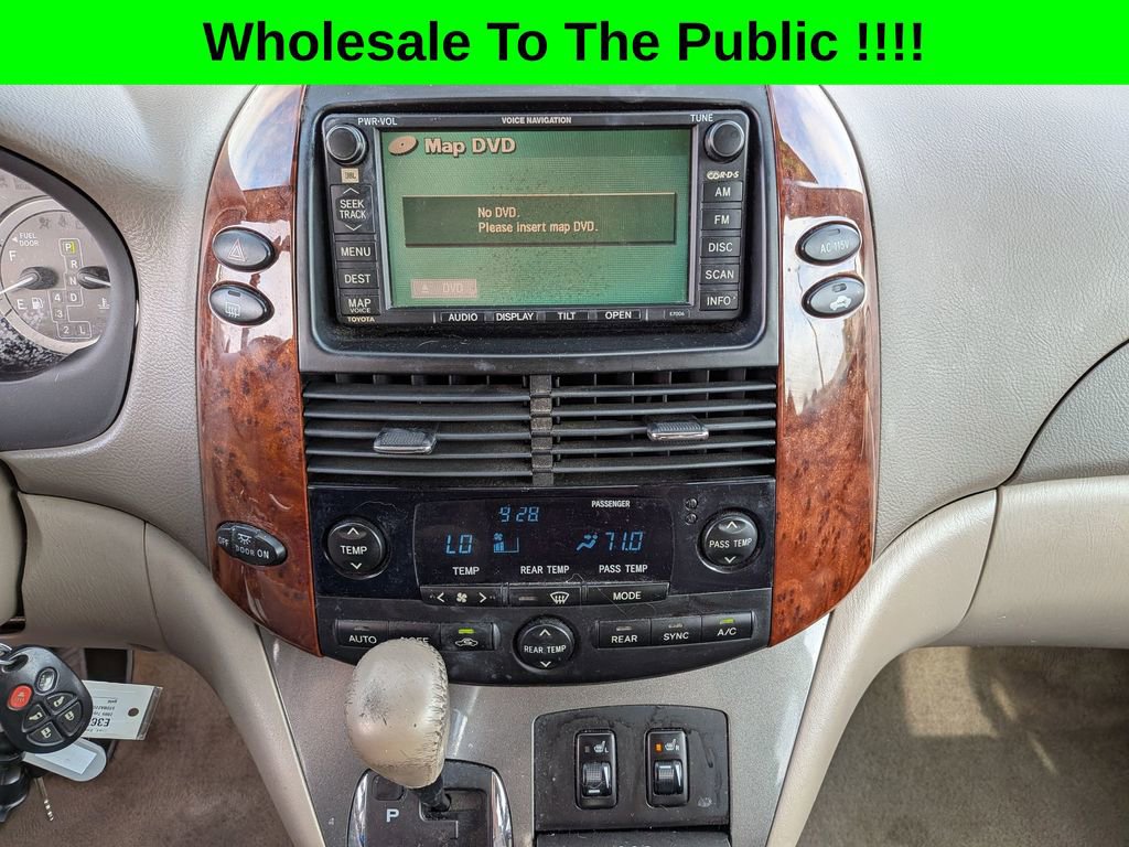 Used 2005 Toyota Sienna XLE image 22