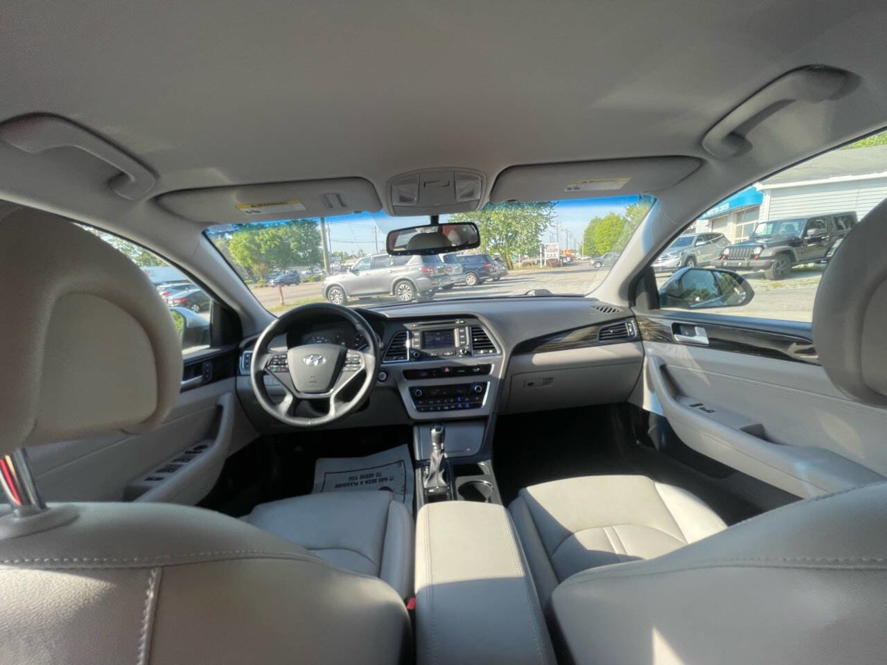 Used 2016 Hyundai Sonata Limited FWD image 24