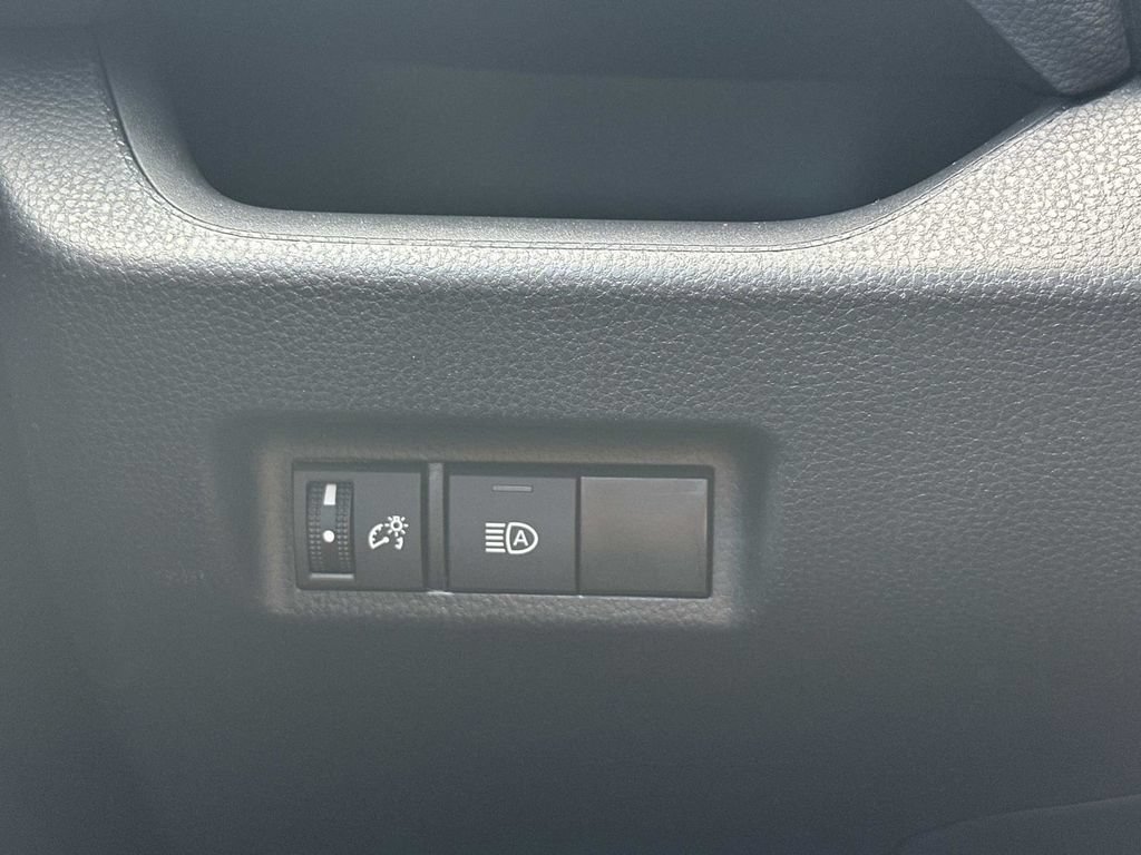 Used 2023 Toyota RAV4 LE FWD image 26