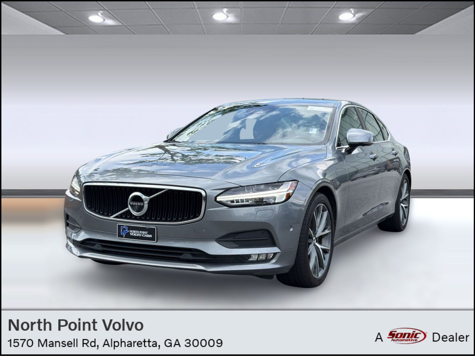 Used 2017 Volvo S90 T6 Momentum w/ Vision Package