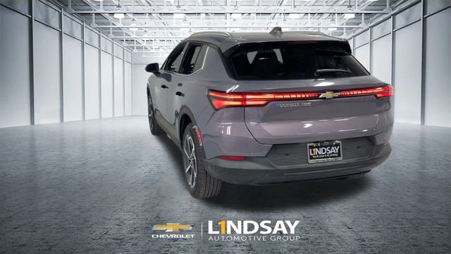 New 2026 Chevrolet Equinox EV LT AWD/4WD image 8