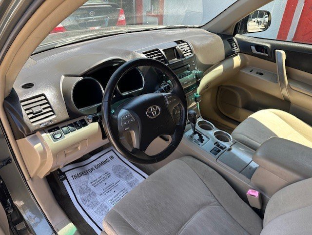 Used 2008 Toyota Highlander Sport image 11