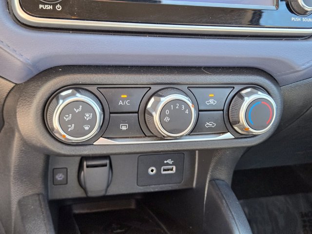 Used 2024 Nissan Versa SV FWD image 30