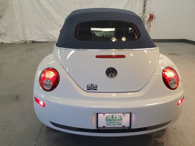 Used 2009 Volkswagen Beetle S FWD image 10