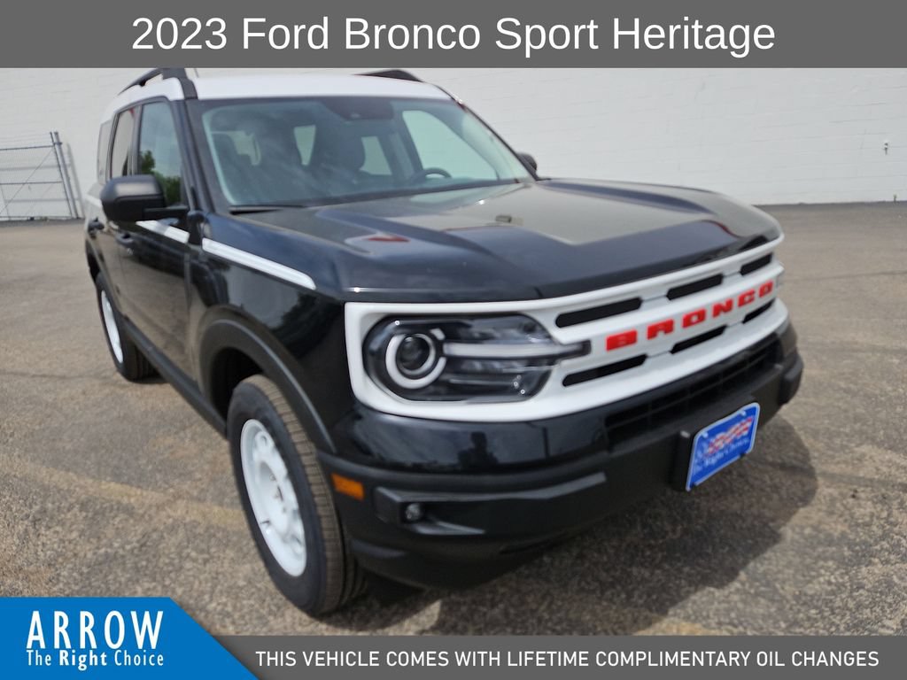 Used 2023 Ford Bronco Sport Heritage w/ Heritage Convenience Package AWD/4WD image 2