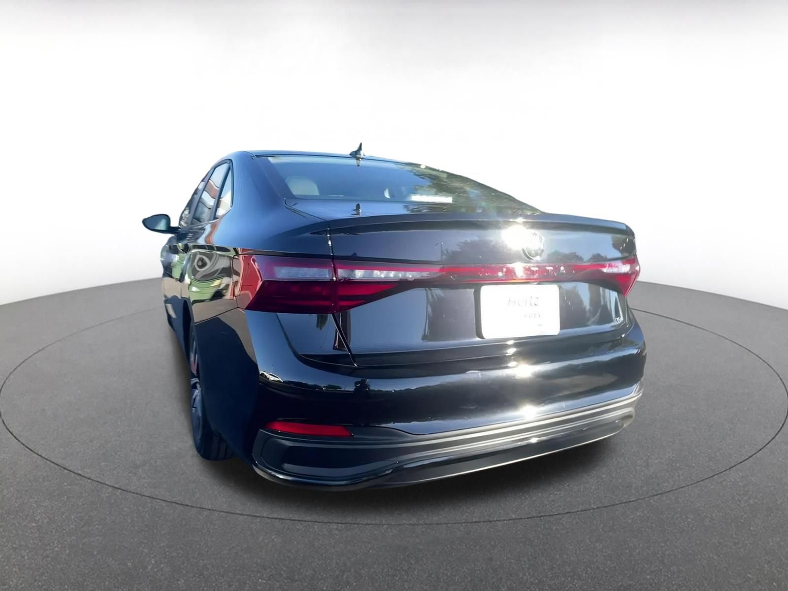 Used 2025 Volkswagen Jetta SE image 10