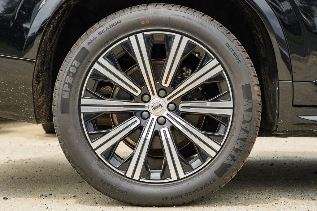 Used 2022 Volvo XC90 T6 Inscription w/ Climate Package image 16