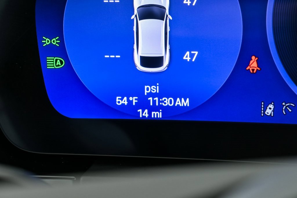 New 2025 Porsche Macan Turbo Electric image 12