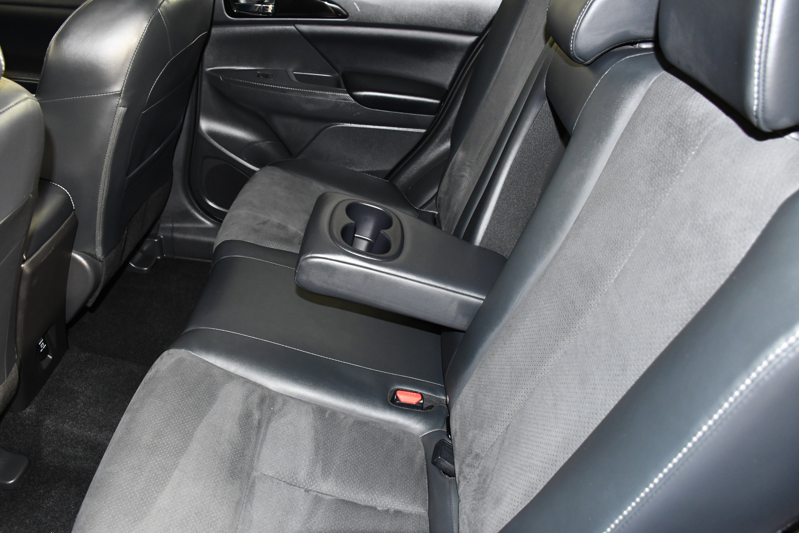 Used 2023 Mitsubishi Eclipse Cross SE AWD/4WD image 47