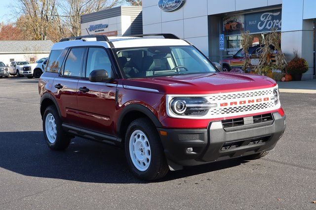New 2025 Ford Bronco Sport Heritage w/ Convenience Package image 2