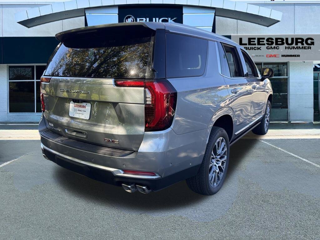 New 2026 GMC Yukon Denali w/ Denali Reserve Package AWD/4WD image 7