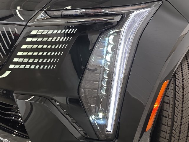New 2026 Cadillac Escalade IQL Sport 2 w/ LPO, ONYX Package AWD/4WD image 25