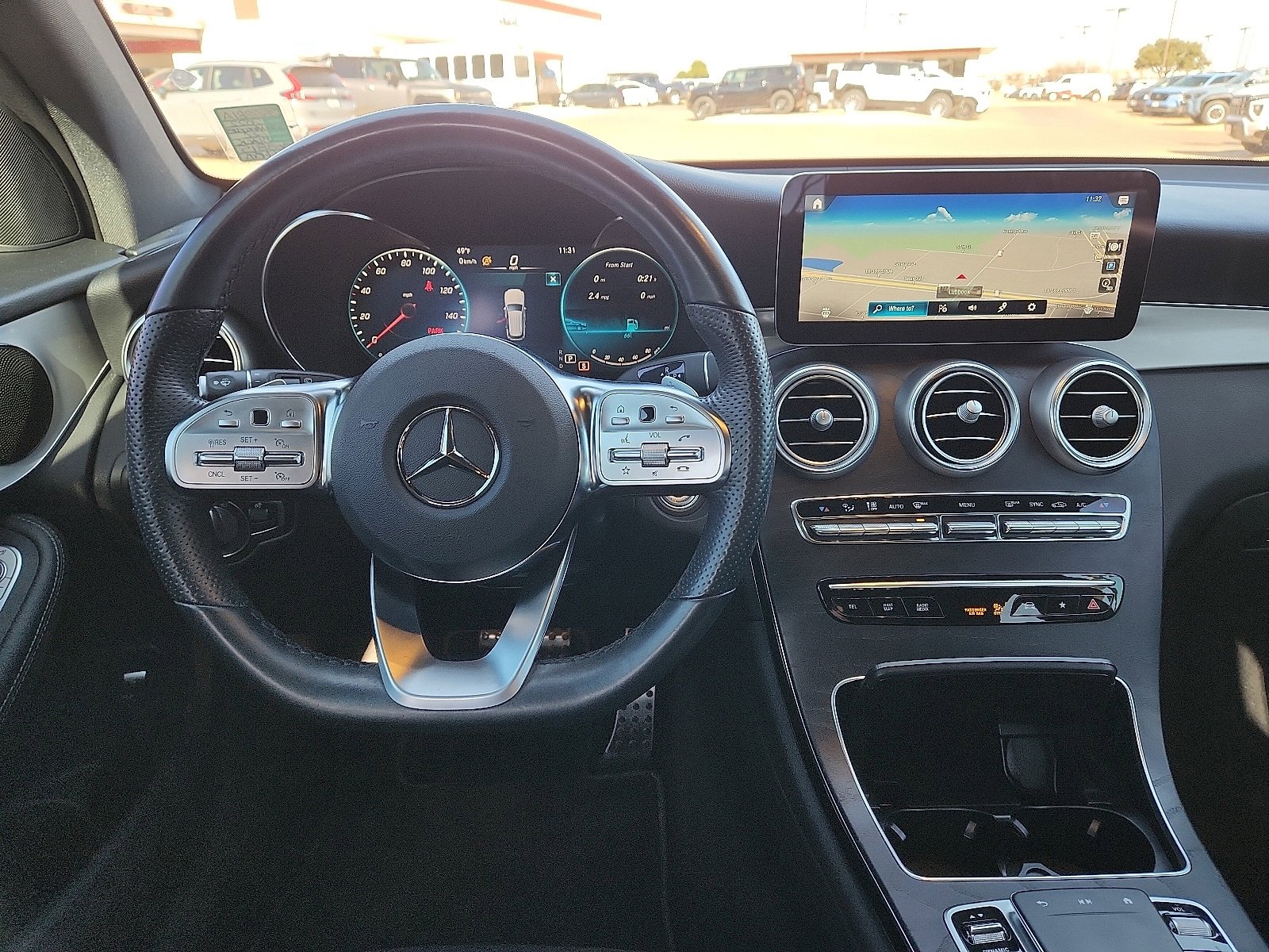 Used 2022 Mercedes-Benz GLC 300 4MATIC image 11