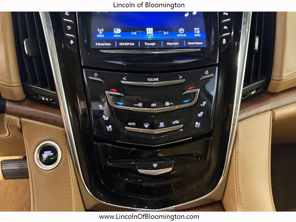 Used 2016 Cadillac Escalade ESV Platinum image 35