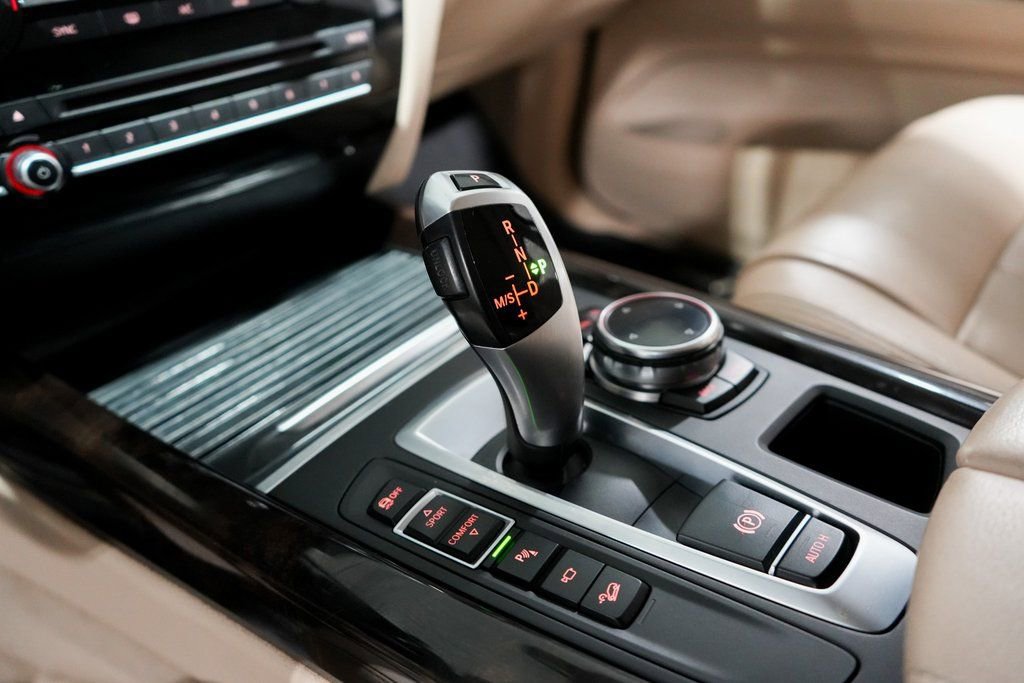 Used 2014 BMW X5 xDrive35i image 17