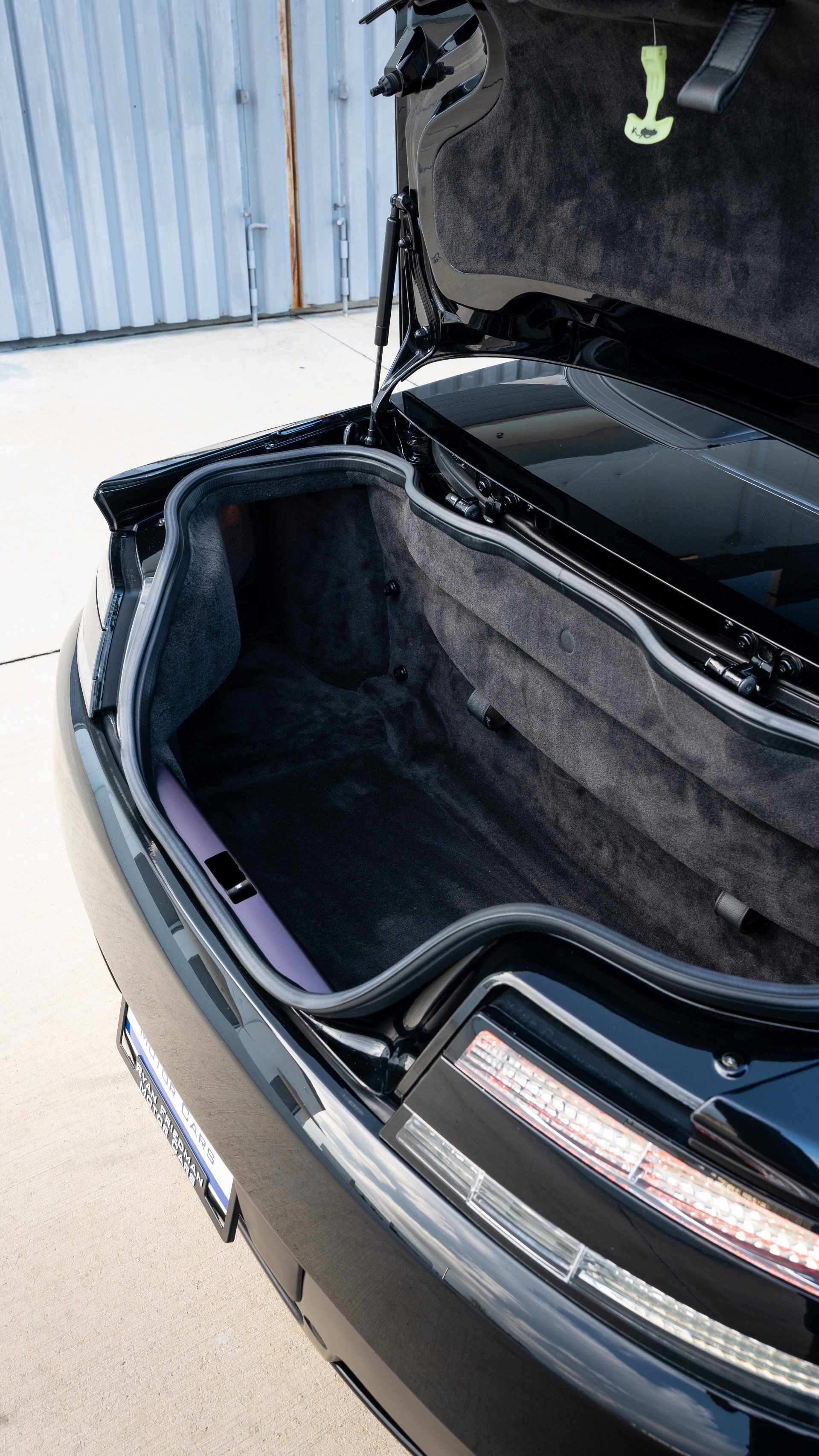 Used 2015 Aston Martin V8 Vantage GT image 39