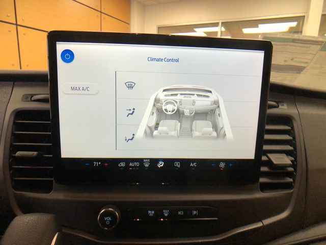 New 2026 Ford Transit 250 148 Medium Roof RWD image 18