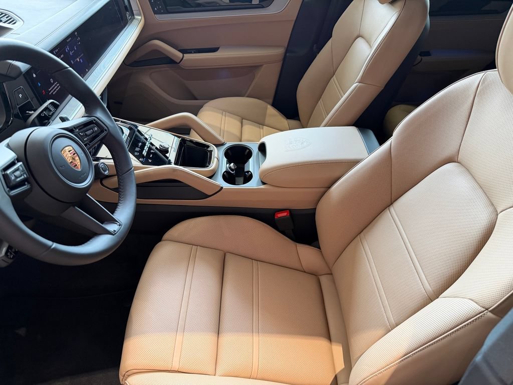 New 2026 Porsche Cayenne S AWD/4WD image 27