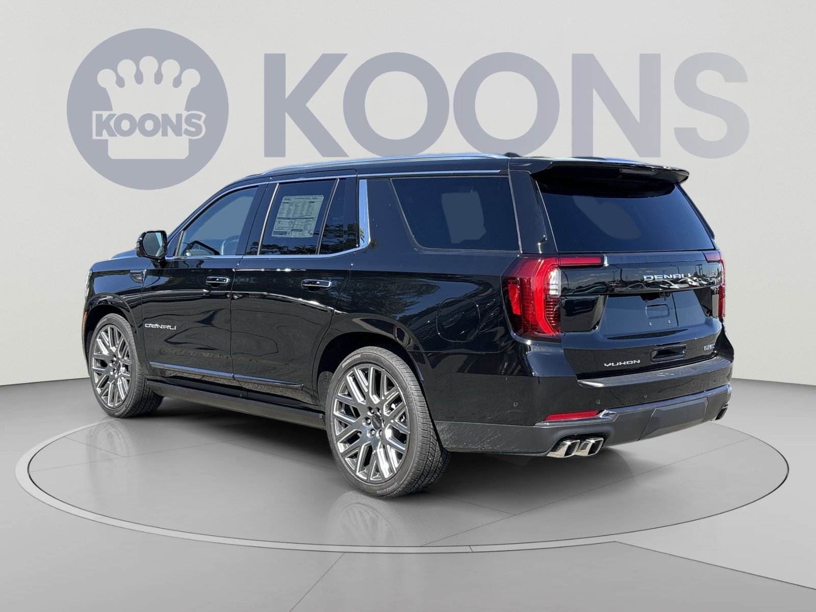New 2026 GMC Yukon Denali Ultimate w/ LPO, Floor Liner Package AWD/4WD image 4