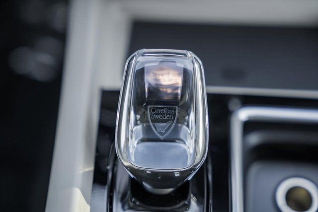New 2026 Volvo XC60 B5 Ultra w/ Protection Package Premier image 26