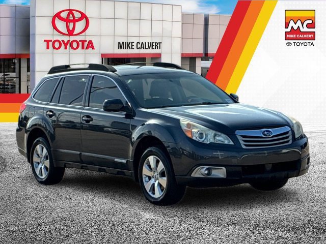 Used 2011 Subaru Outback 3.6R Limited w/ PWR Moonroof Pkg AWD/4WD image 7