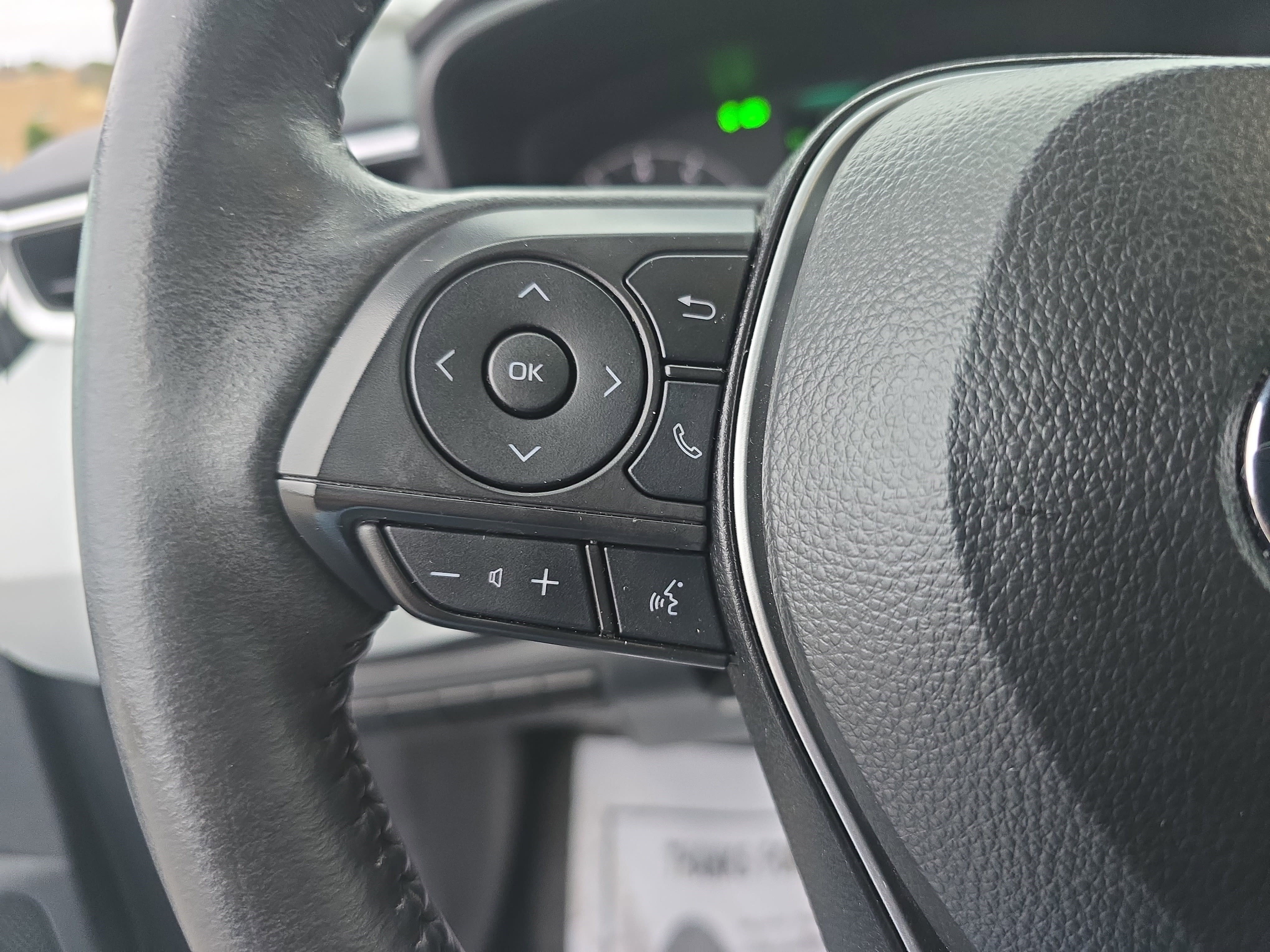 Used 2024 Toyota Corolla SE image 16