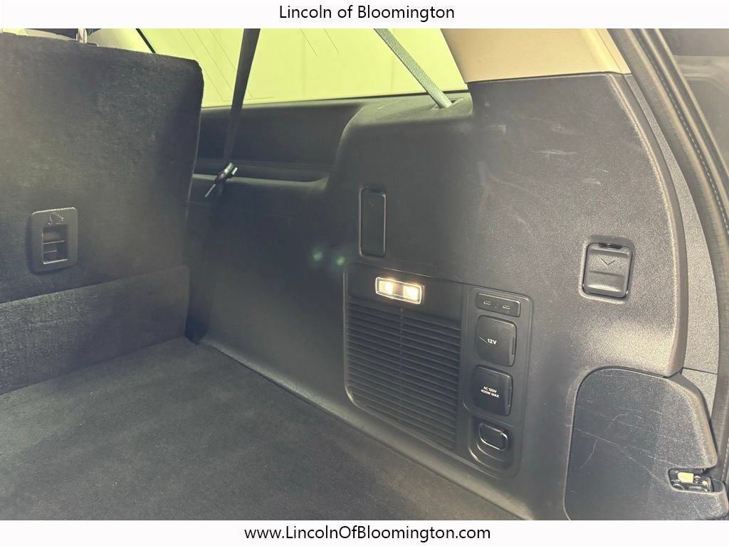 Used 2025 Lincoln Navigator L Reserve AWD/4WD image 57
