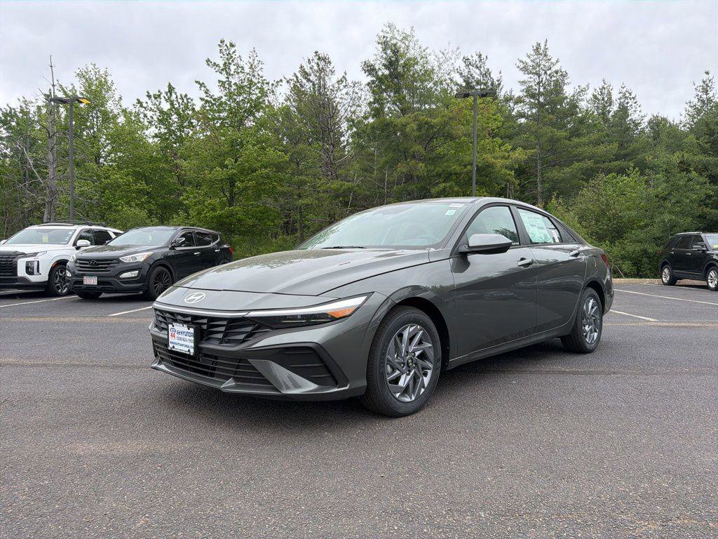 New 2026 Hyundai Elantra Hybrid