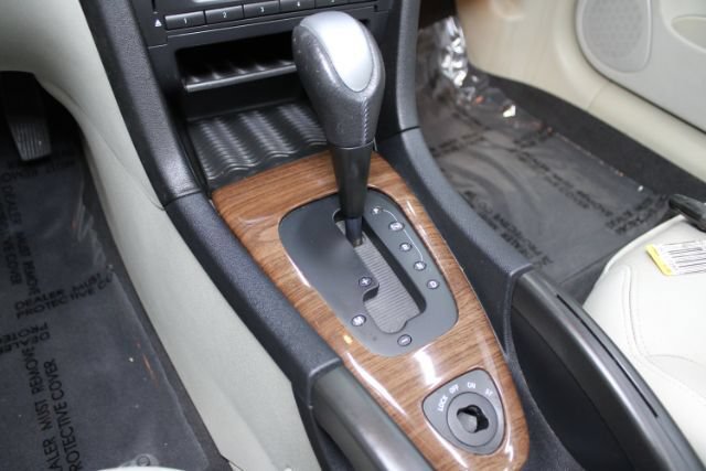 Used 2006 Saab 9-3 2.0T FWD image 13
