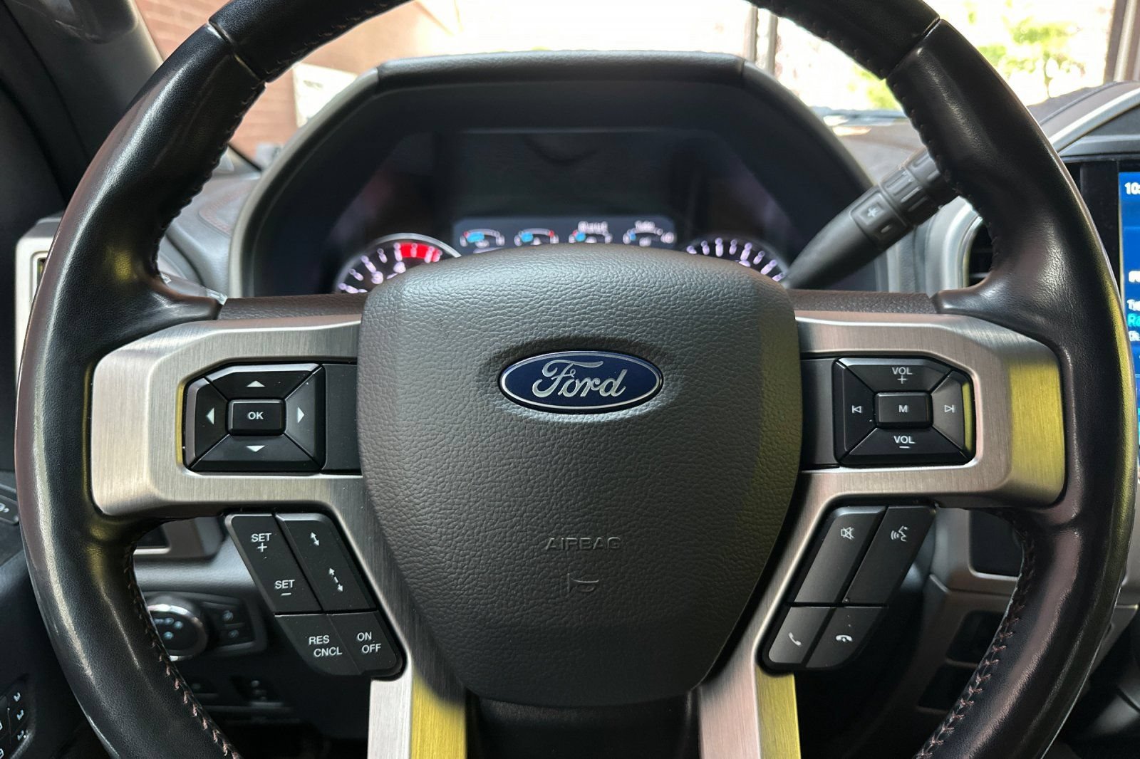 Used 2022 Ford F250 Platinum AWD/4WD image 22