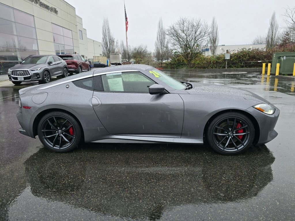 Used 2024 Nissan Z Performance w/ Floor Mat Package image 8