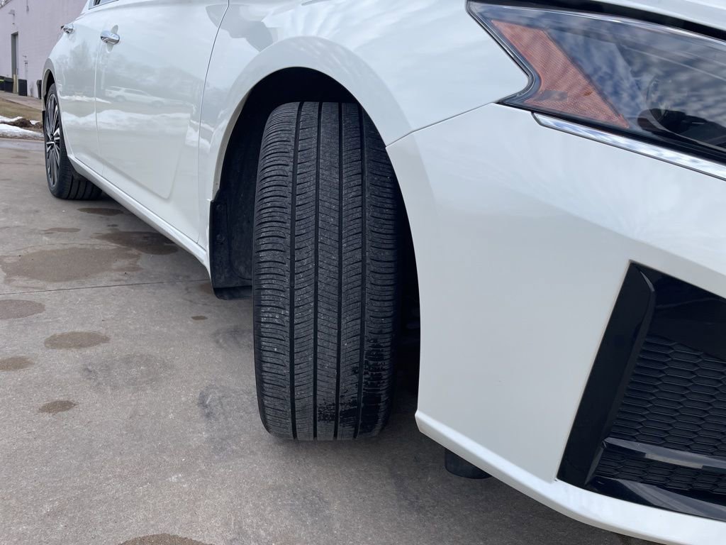 Used 2024 Nissan Altima 2.5 SL image 17