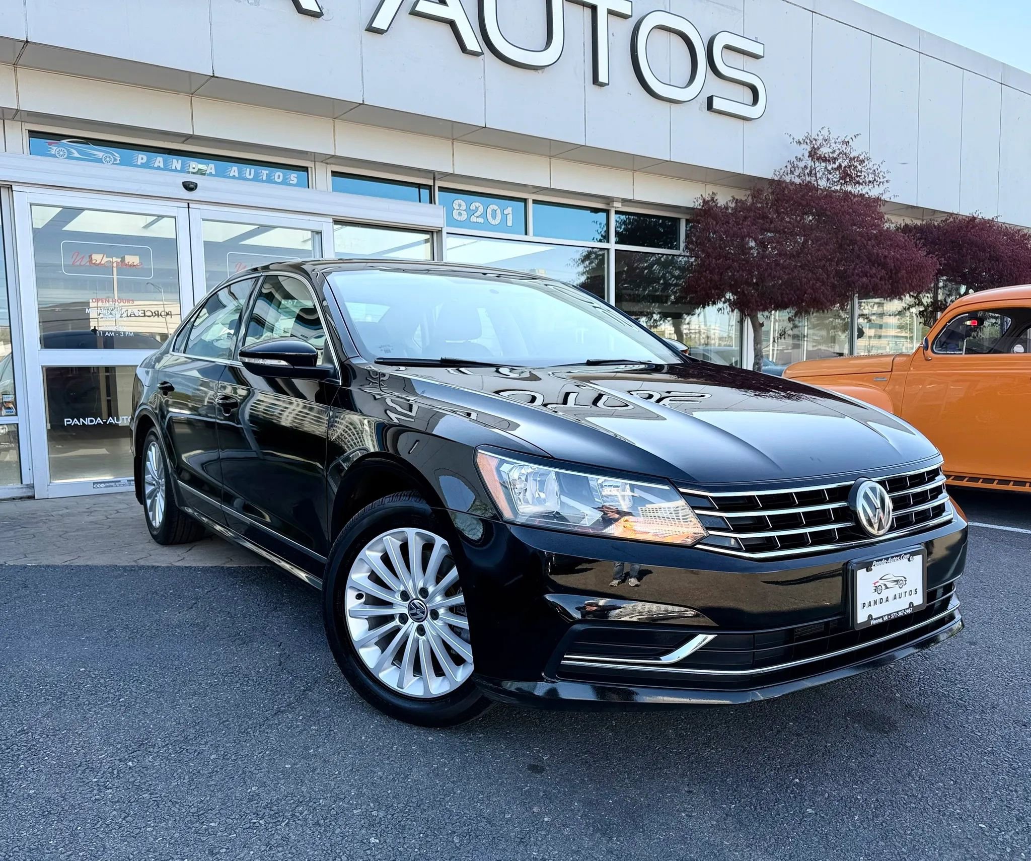 Used 2016 Volkswagen Passat 1.8T SE image 1